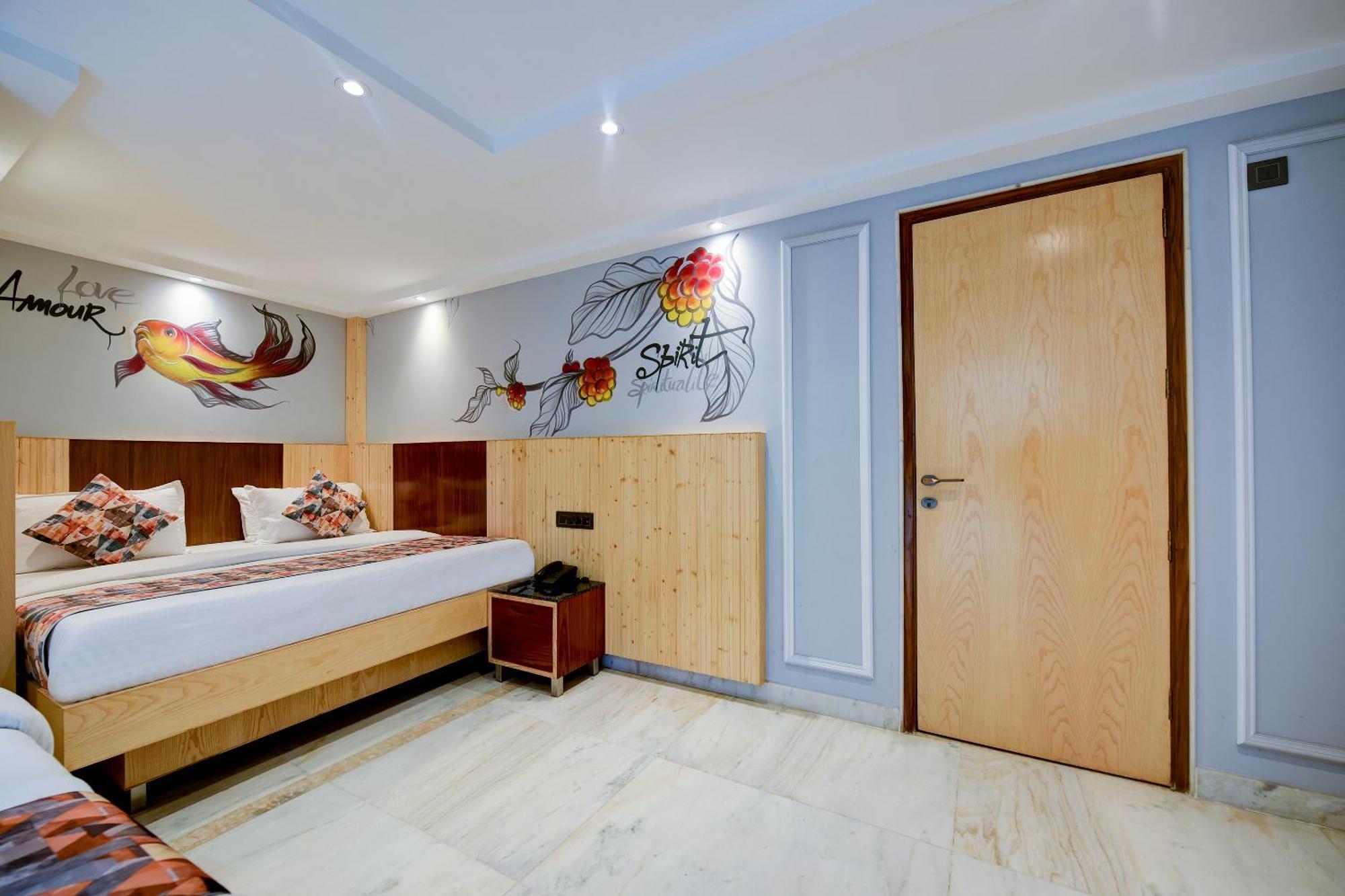 The Yes Please - Traveller Choice Award Winner 2025 Hotel 4*